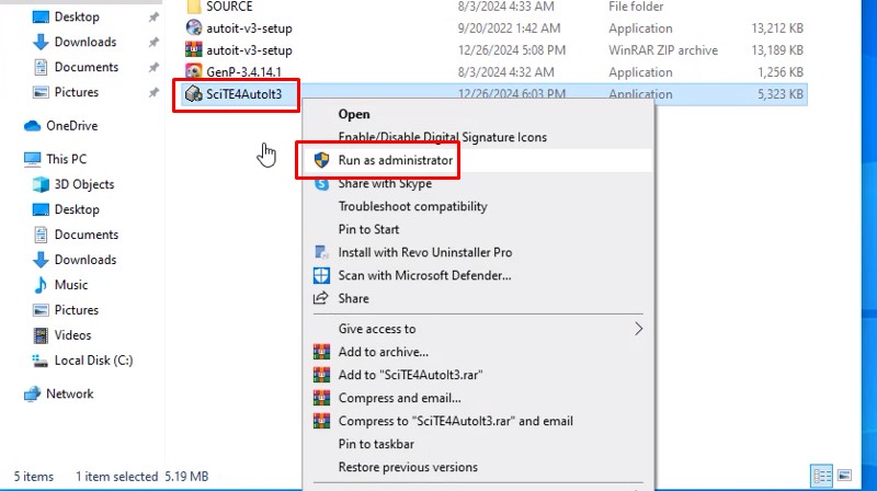 Chuột phải file SciTE4Autolt3 chọn Run as admin